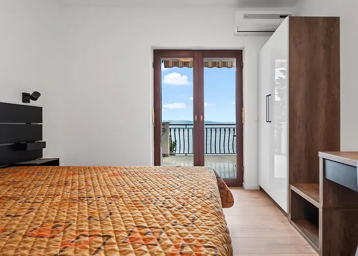 Kalebic Lägenhet Dugi Rat